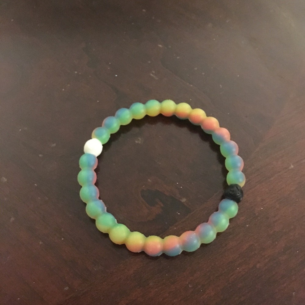 Rainbow lokai